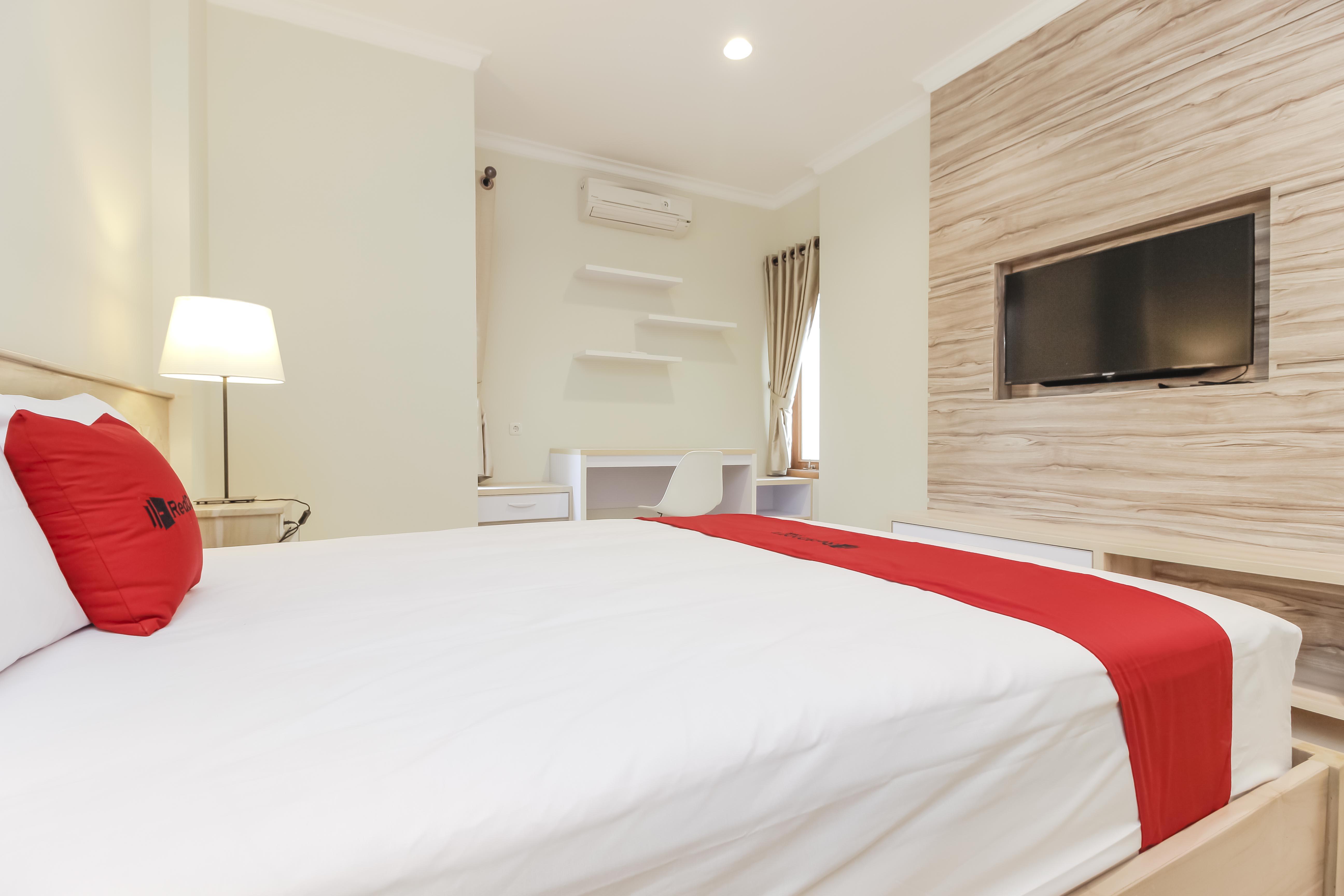 Reddoorz Premium Near Ragunan Zoo 2 Jakarta Exterior photo